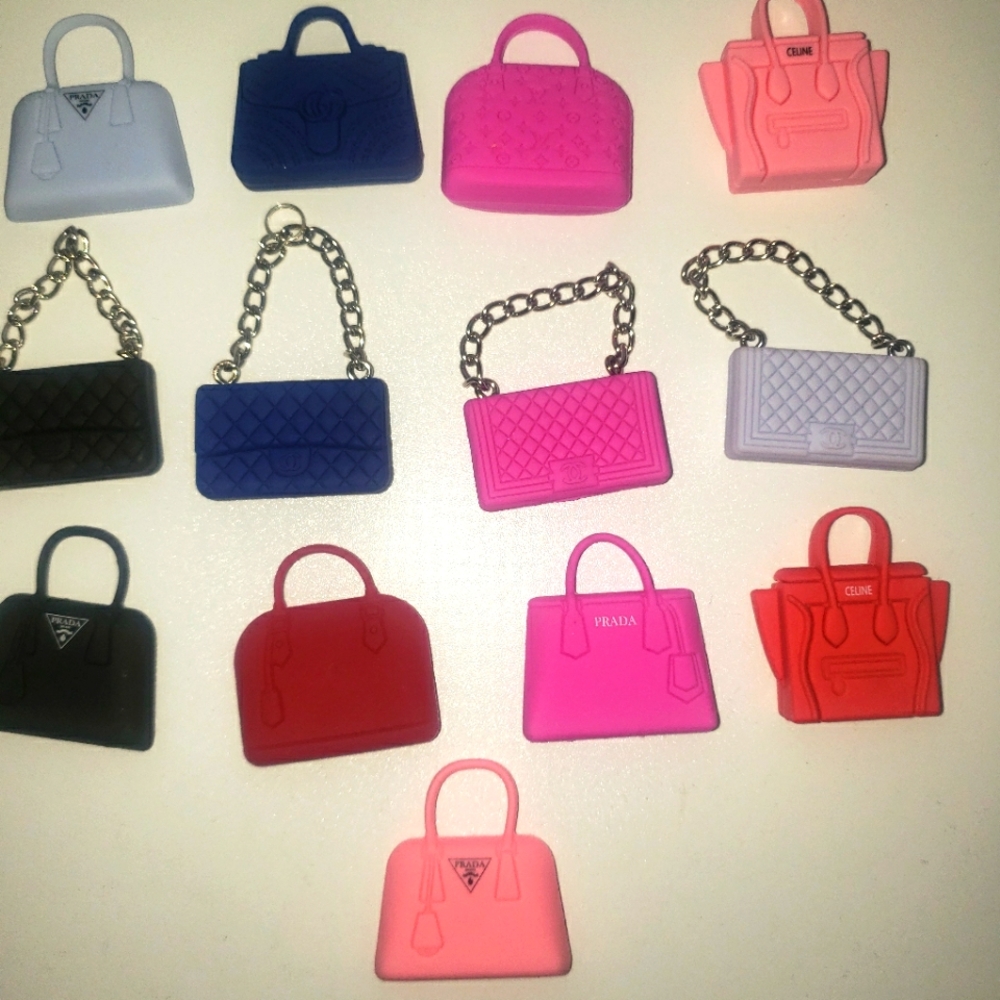 5 logo mini Charm bags